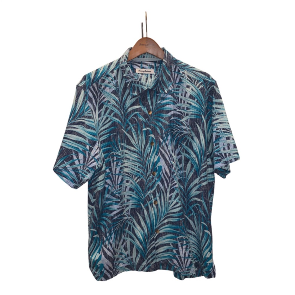 Tommy Bahama Hawaiian Button-Up Camp Shirt